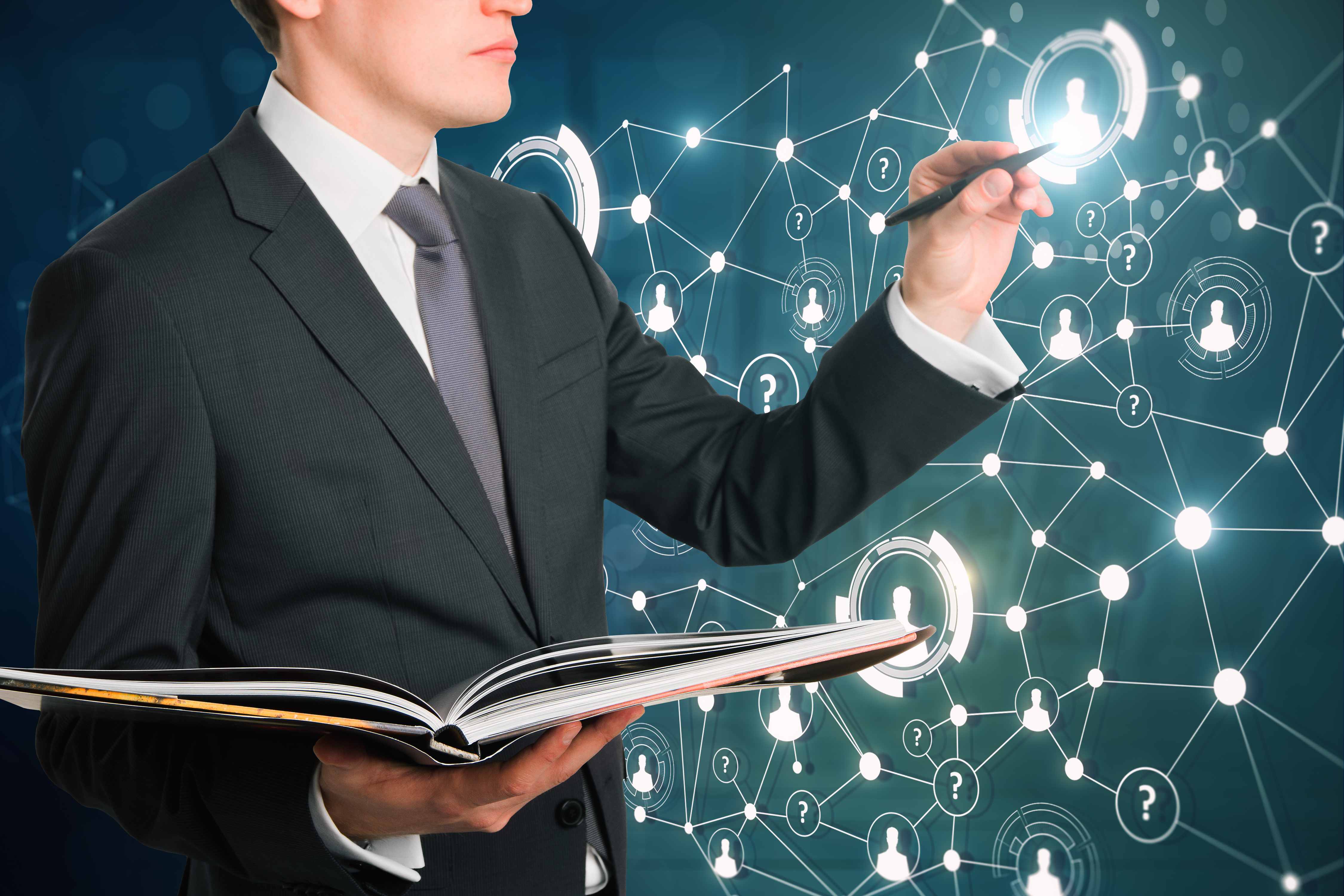 Кто управляет ПАО: структура и роли